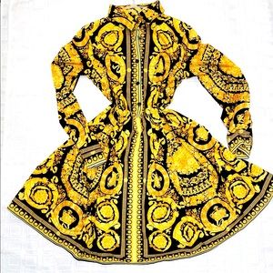 Alike Versace dress never worn